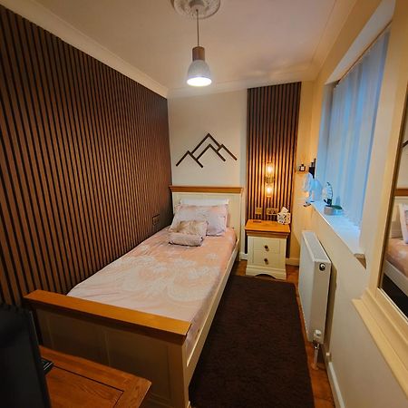 Castle View Guest House 哈雷克 外观 照片